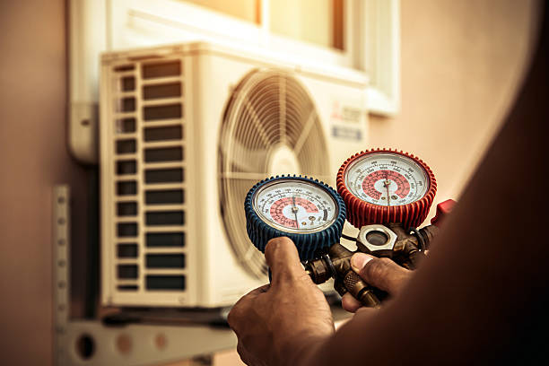 Professional Hvac technician working in Millburn, NJ